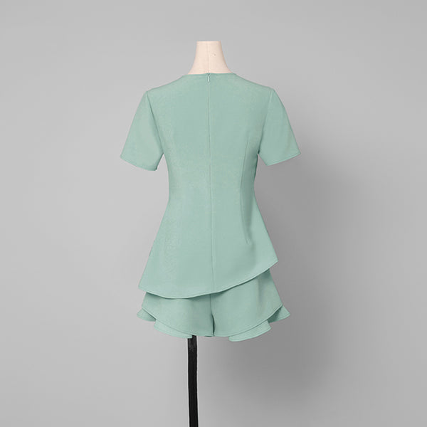 Simple Design Women Two Pieces Sets O Neck Solid Color Short Sleeve Wrinkle Office Lady Blouse Top Short Ruffle Pants Z1359