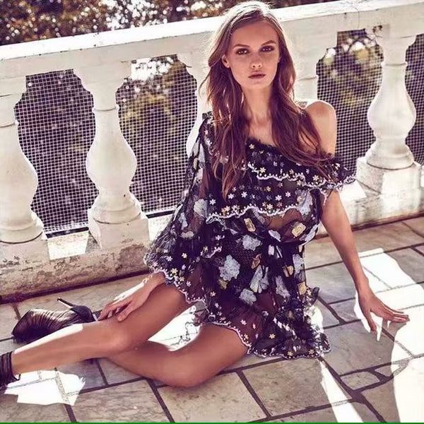 Runway Designer Mesh Holiday Summer Dress Sexy Women One Shoulder Ruffles Floral Embroidery Dress Lady Short Dress