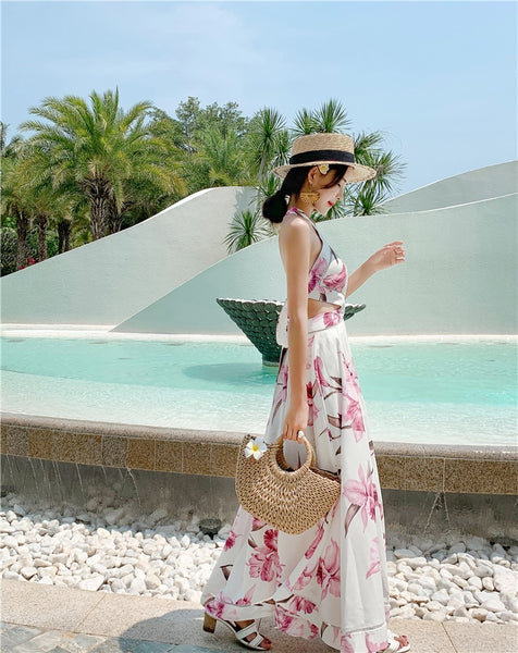 Summer Holiday Long Dress 2019 Runway Women Sexy Backless Hollow Out Maxi Dress Slim Halter Beach Party Dress